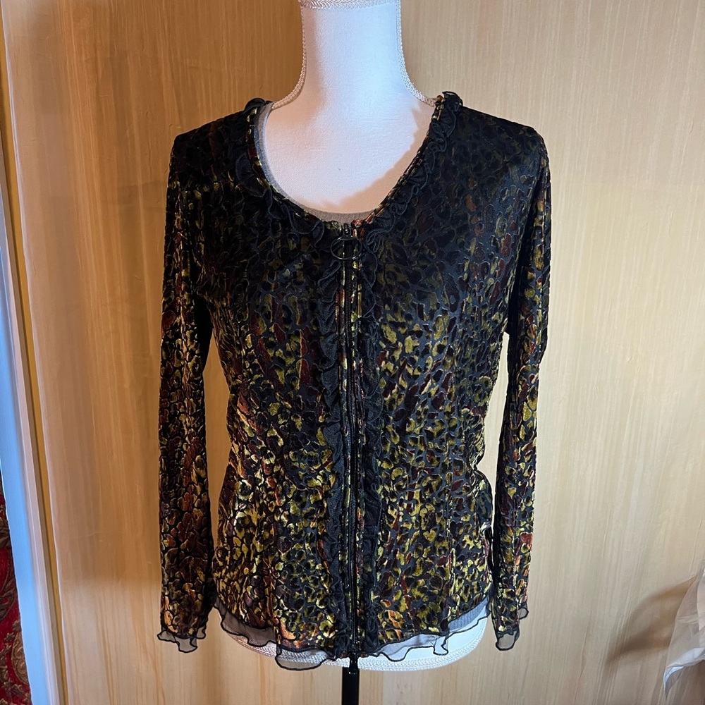 *.  Papillon Blanc XL Zip Up shimmer zip jacket top cover